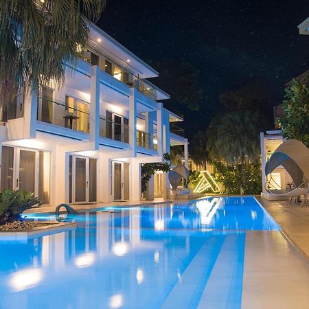 Astoria Current Boracay Hotel Aklan Exterior photo