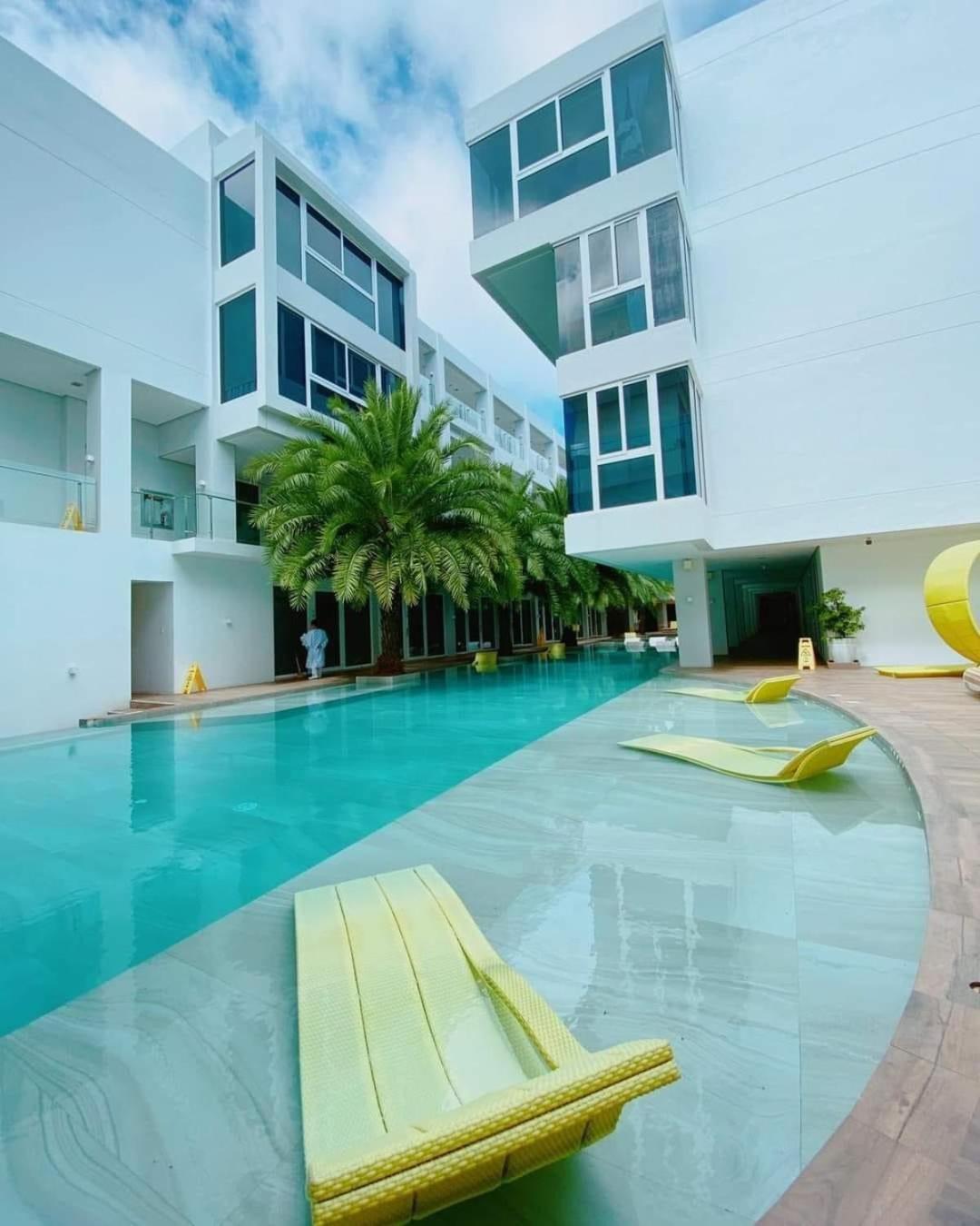 Astoria Current Boracay Hotel Aklan Exterior photo