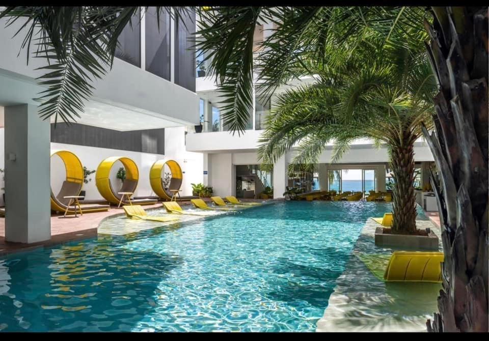 Astoria Current Boracay Hotel Aklan Exterior photo